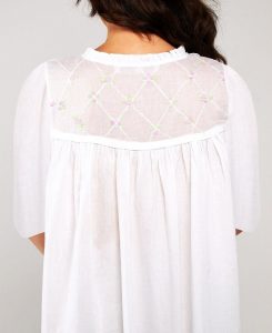 Plus size cotton sleepwear Caroline 3/4 sleeves pink hand embroidery