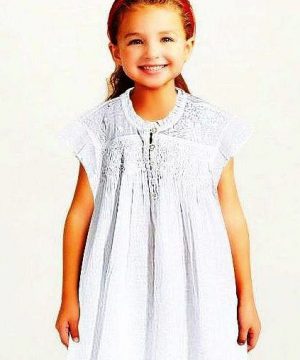 Cotton nightie Enfant B ouquet of flowers white embroidery