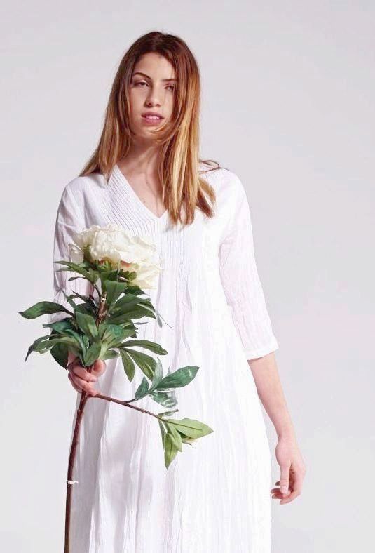 Cassandra dress in white Linen/Cotton