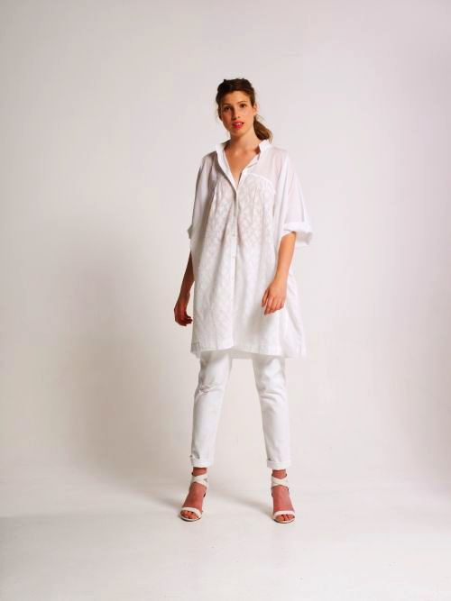 Lovely Long Shirt in white cotton/linen. up to XL - Louise Mitchell